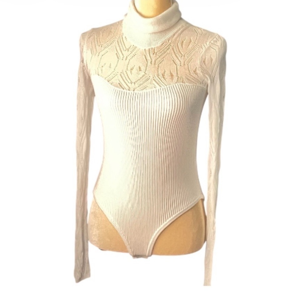 Intimately by Free People White Sweater bodysuit with turtleneck Sz S